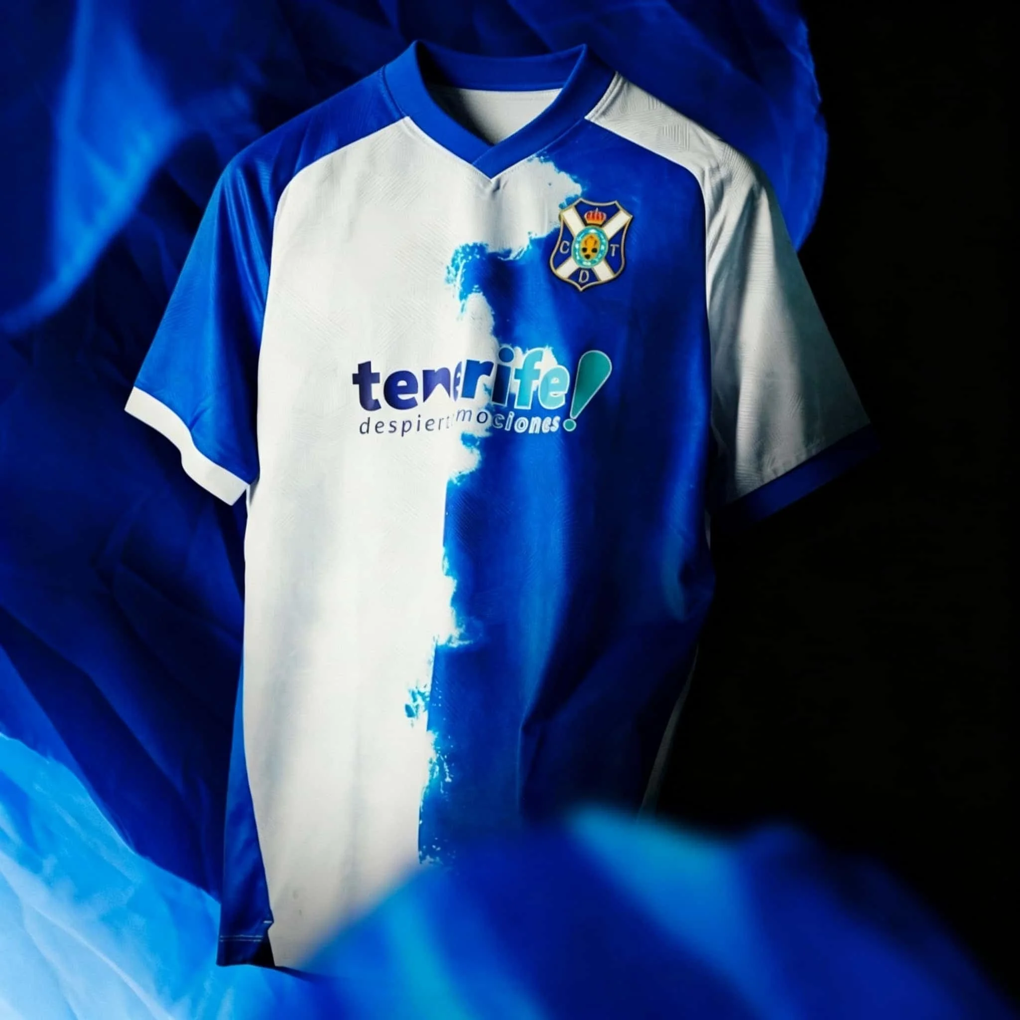 Neue 2026 Tenerife 26-27 Saison Heim- & Auswärtstrikots – Y2K Atmungsaktives Kurzarm-Sport-T-Shirt für Herren (Familien-Set) – Detail 4