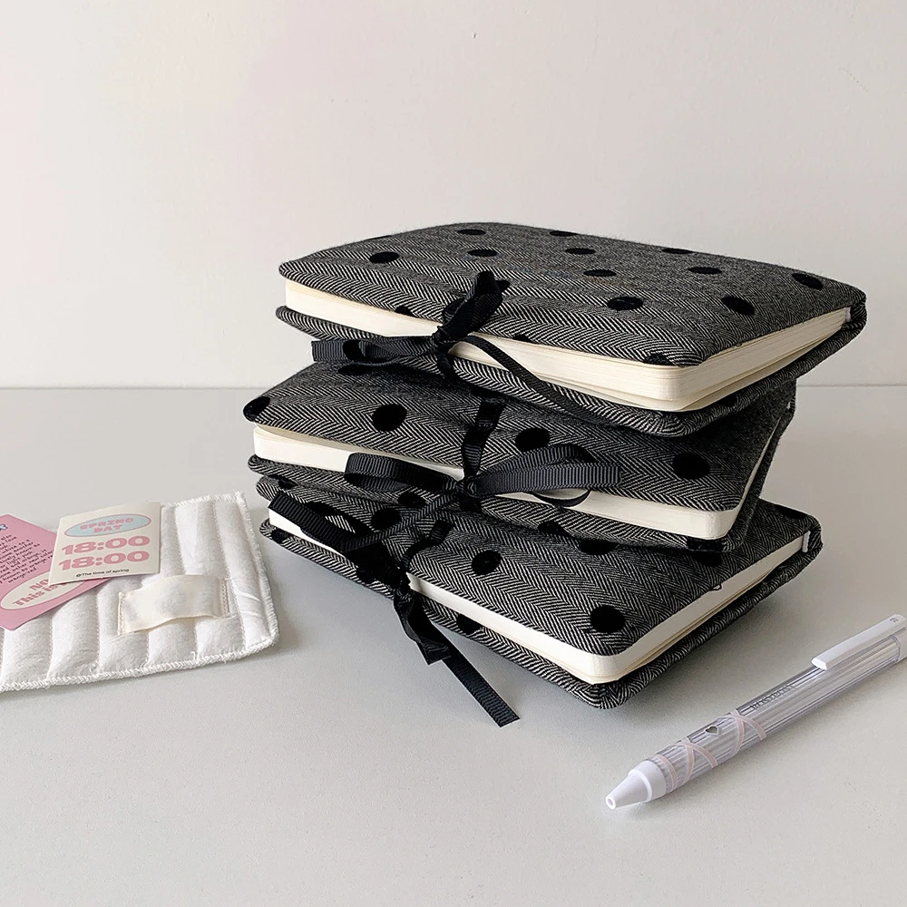 Artykuły papiernicze A6 Kieszonkowy Planner Szary Okrągłe Kropki Okładka Papier do nauki Paski z materiału Notatnik Mini Karteczki Przenośne