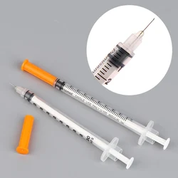 Seringa veterinária de plástico com agulhas, Seringa descartável para Pet Farm Animal, gato, cachorro, porco, gado, ovelhas, cavalos Tool Parts, 1ml, 10pcs