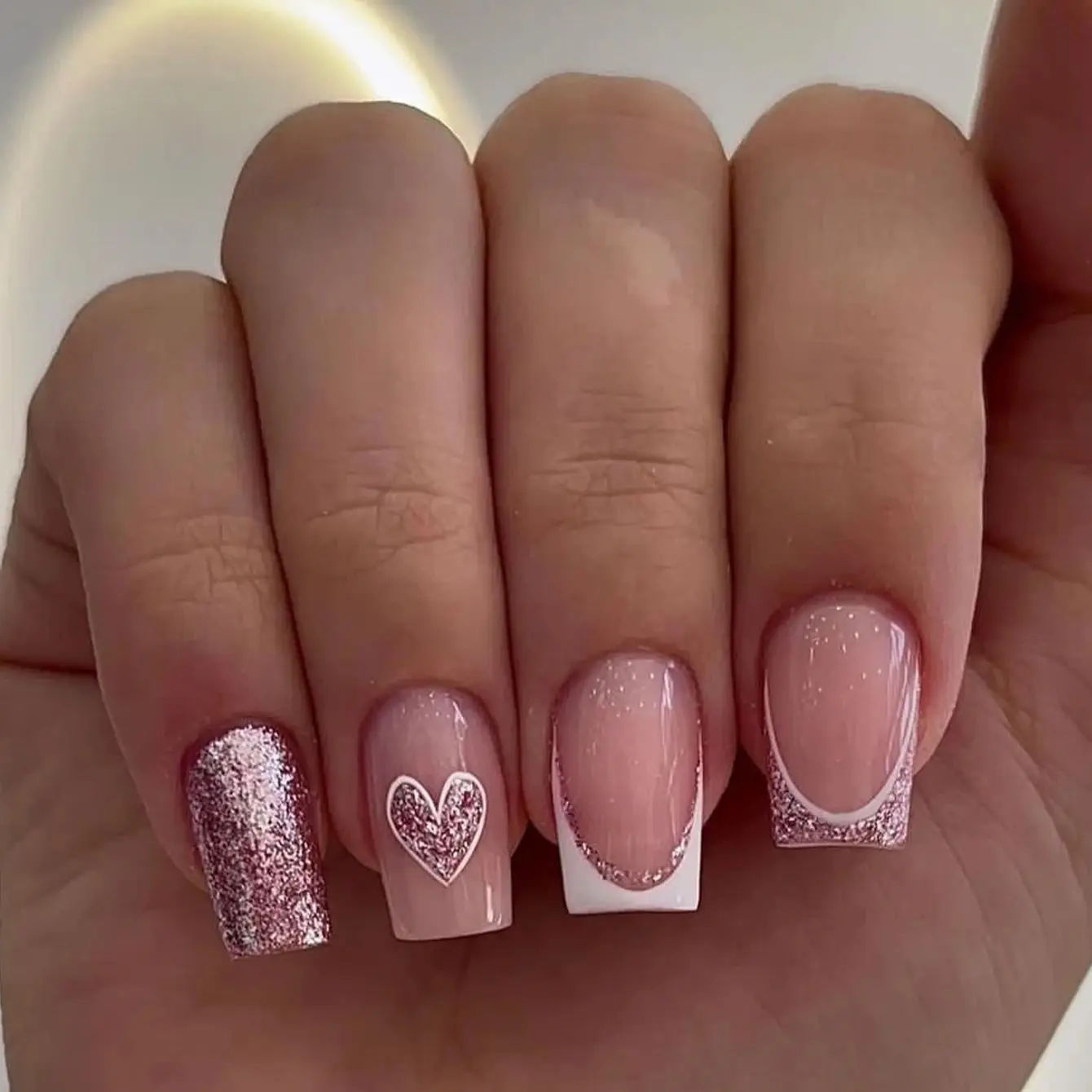 24 قطعة مربع الأرجواني الفرنسي وهمية مسمار قلوب نمط وبريق الأرجواني قابلة لإعادة الاستخدام هلام الغراء 1 قطعة انتهازي للبشرة مناسبة للنساء #1