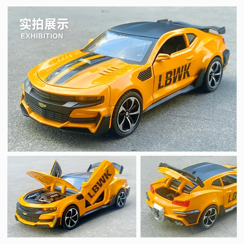 1:24 Bumblebee modello di auto in lega suono e luce tirare indietro spray modello di auto desktop ornamento collezione giocattolo regalo