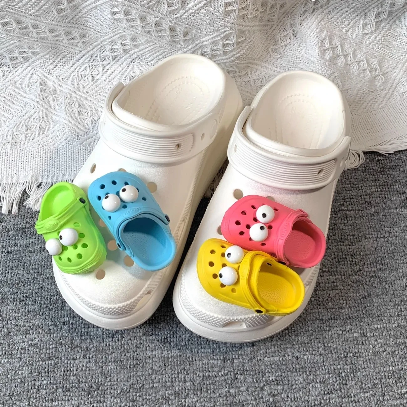 

2024 New Adventure Cartoon Charms for Crocs Shoe Buckle High Quality Shoe Accesoires Charms Kids Party Gifts Lovely