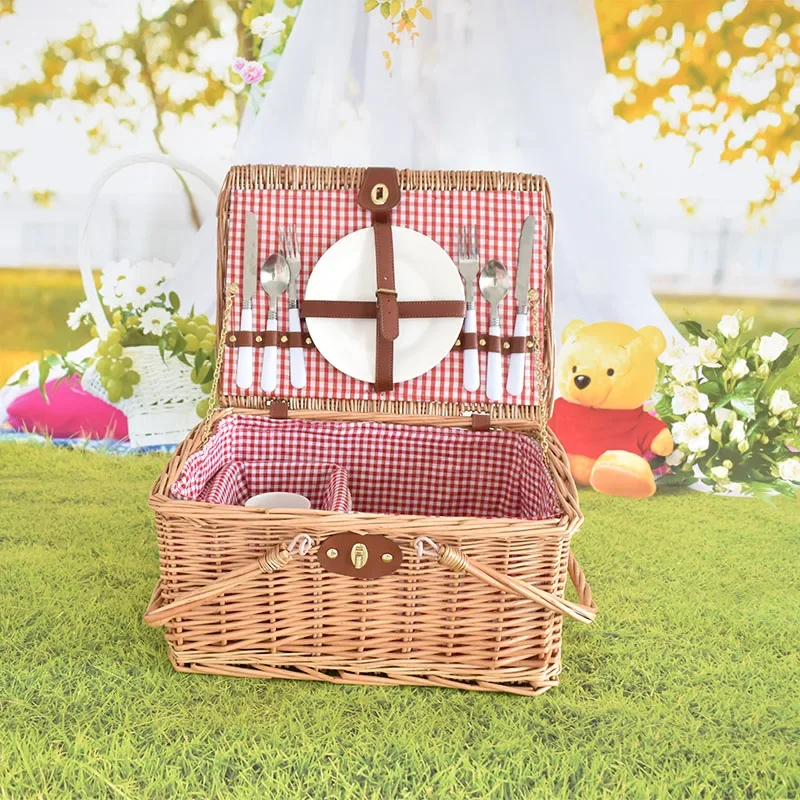 Rural Travel Rattan Picnic Basket Outdoor Portable Storage Multi-functional Food Incubator Vintage Picnic Basket for Outdoor