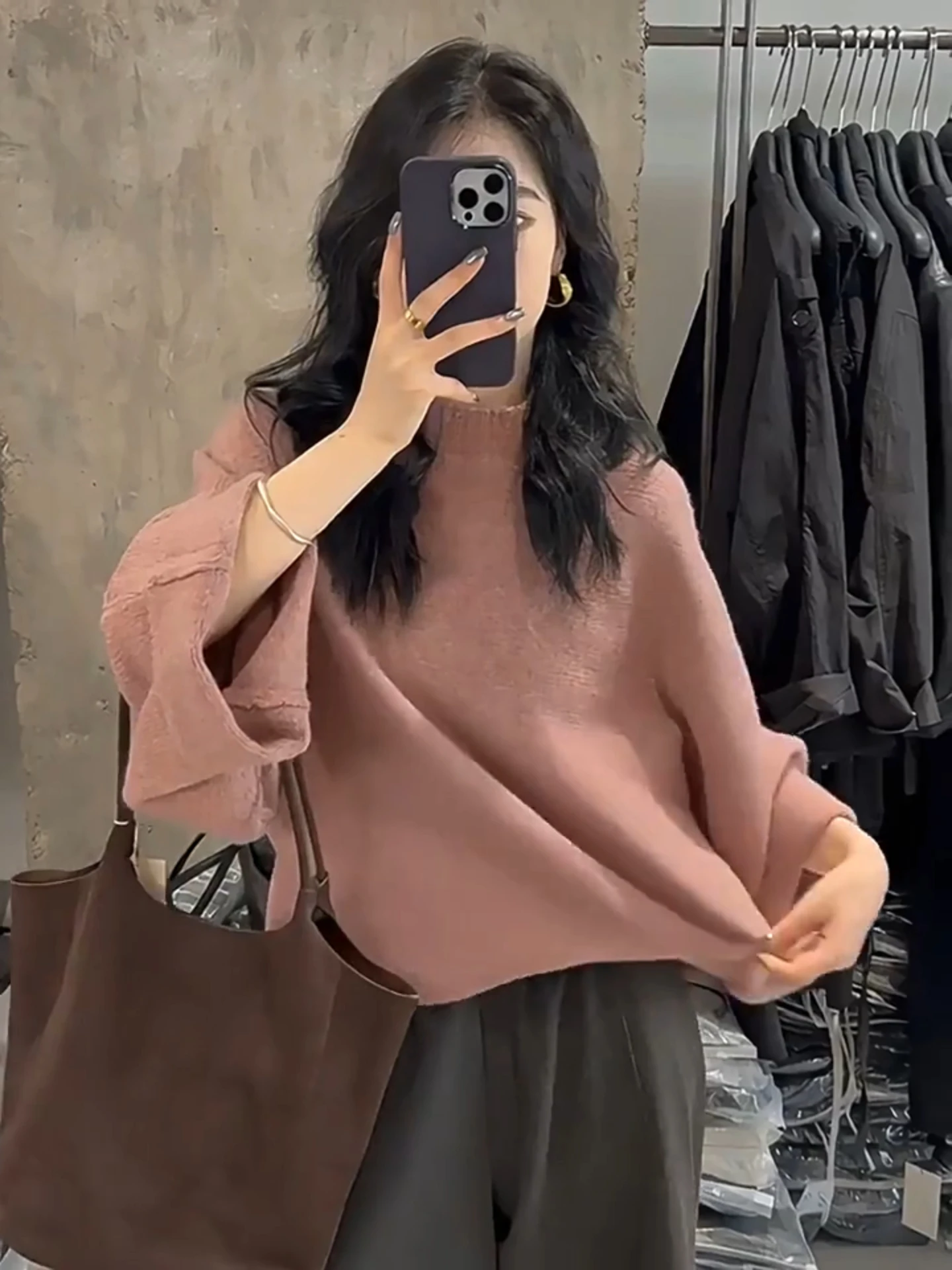 الوردي عالية الياقة فضفاضة Batwing Sve سترة المرأة الخريف الشتاء لينة مريحة محبوك أعلى التخسيس تصميم فريد Sle