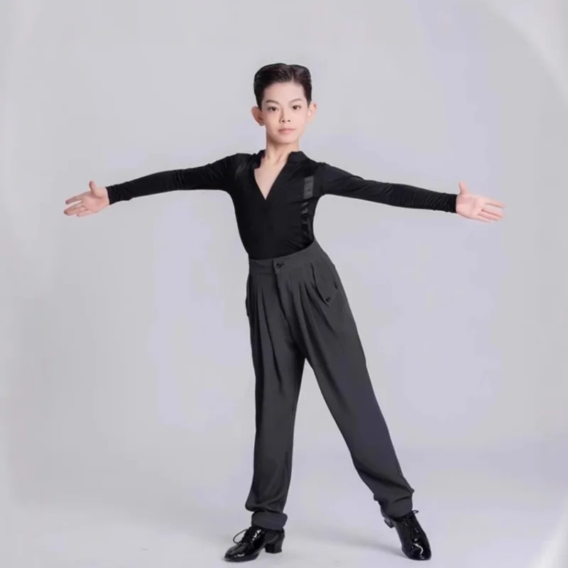 

Костюм для латинских танцев по индивидуальному заказу, платье для выступлений для мальчиков, черное платье с v-образным вырезом и длинными рукавами, коллекция навыков, комплект для соревнований, верхние брюки