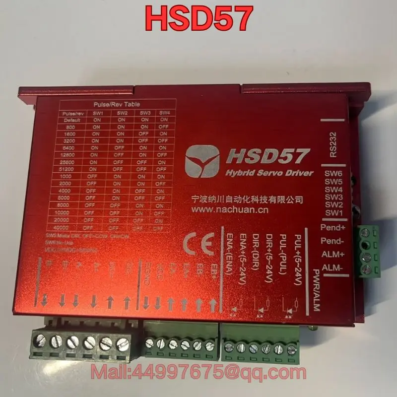 

Бывший в употреблении тест функции сервопривода HSD57 нормально