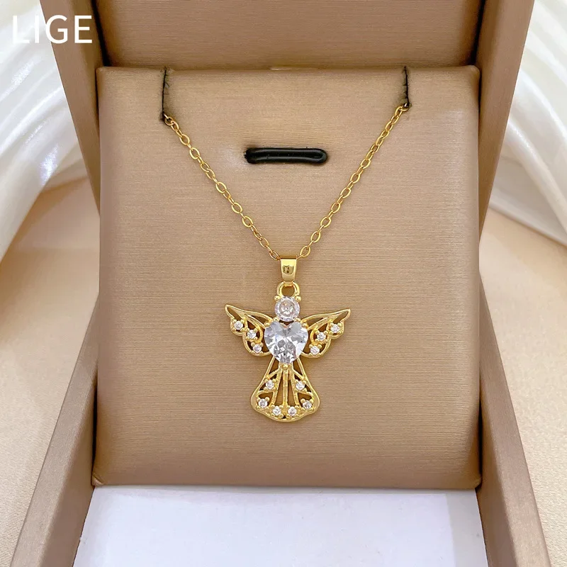 Love Angel Heart Luxury Full Zircon Pendant Necklace Female Versatile Clavicle Chain Titanium Steel