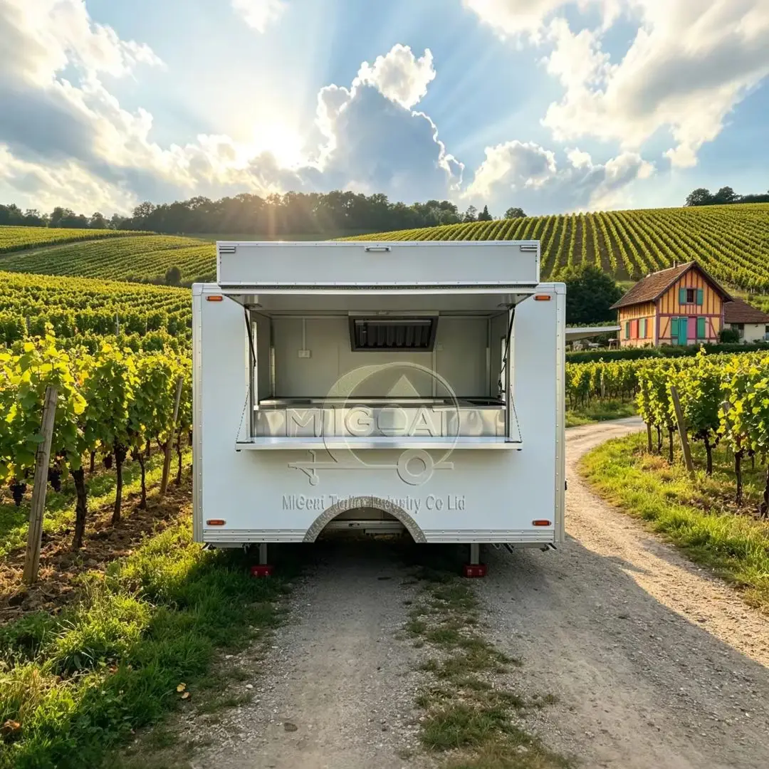 

Custom Towable Food Trailer for Catering Events with Range Hood Mobile Kitchen Cart Portable Outdoor Kitchen for Food Service