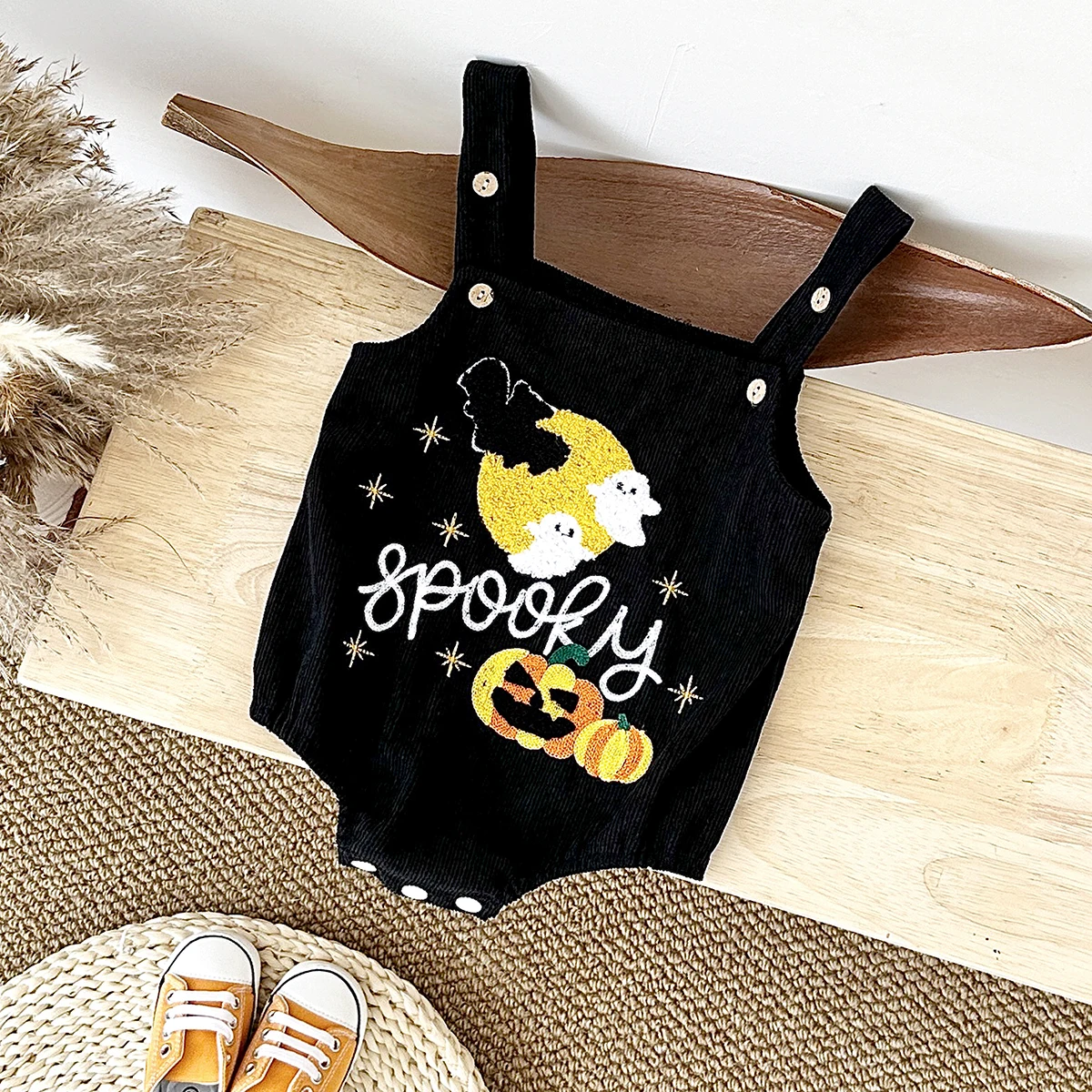 

Halloween Baby Jumpsuit Pumpkin/Ghost Embroidery Button Romper Spring Autumn Triangle Crawling Suit Baby Girl Clothes