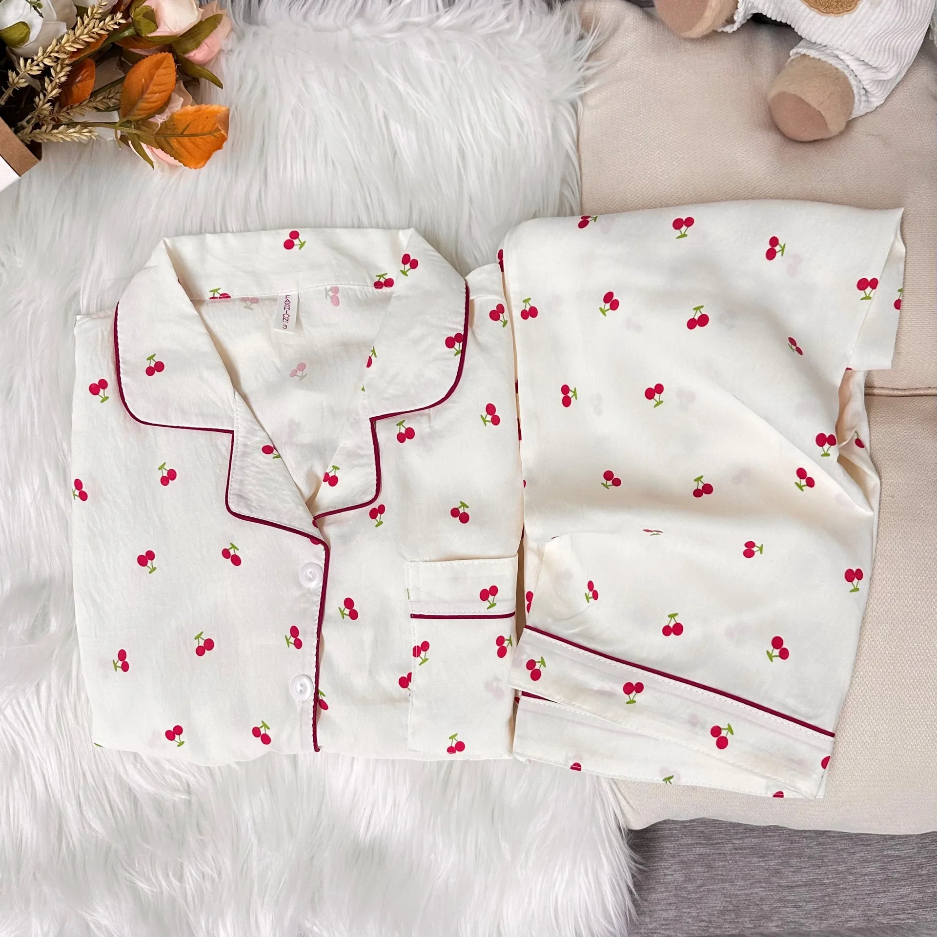 New Women's Pajamas Long Sleeved Pants Cardigans Simple Cherry Print Cartoon Collar Home Clothes Ladies Sleepwear Homewear