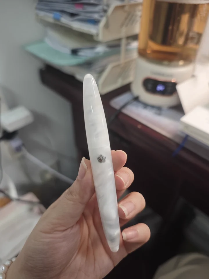 

LIY (Live In You) Серия FUTURE Потрясающая перьевая ручка из смолы Фиолетовый Прованс Градиент 0,38/0,5 мм Чернильная ручка для письма Подарочная коллекция