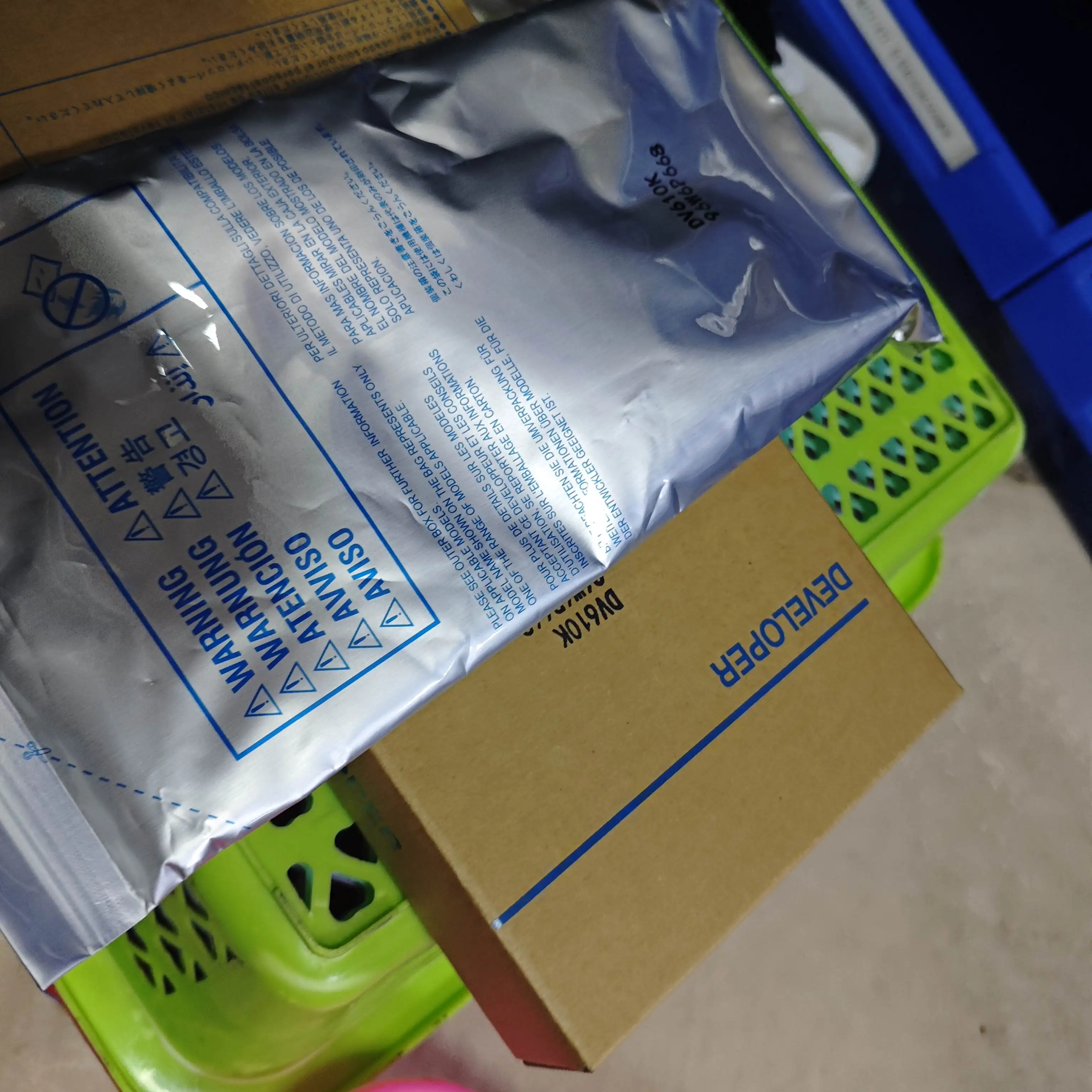 1-unidad-desarrollador-dv610-de-calidad-original-de-1100g-para-konica-minolta-bizhub-c6501-c6500-c6000-c7000-desarrollador-de-polvo-tron