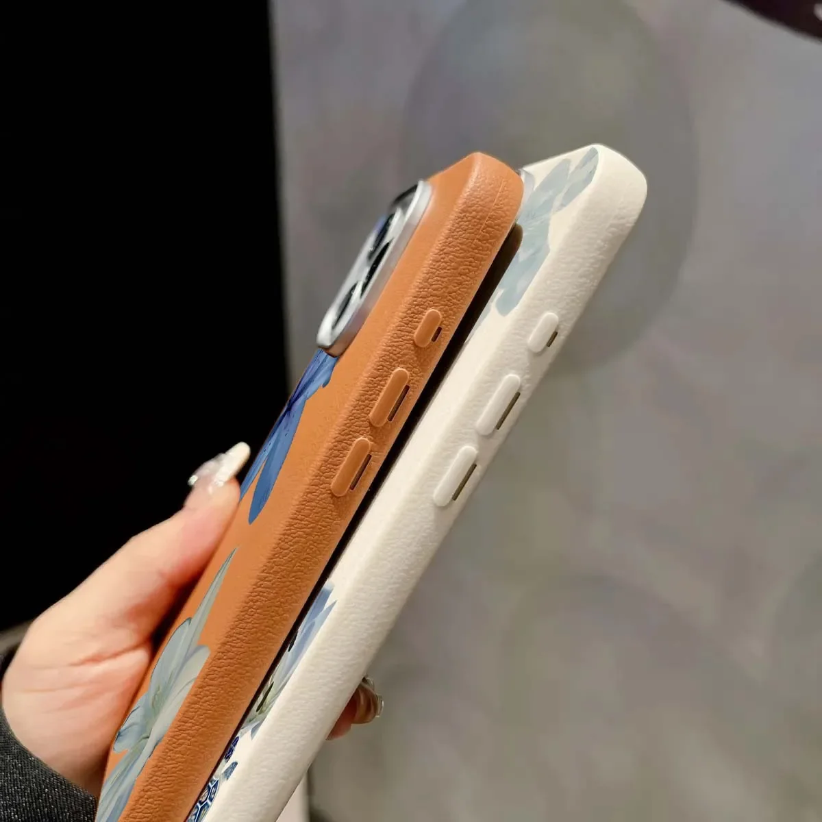 Elegant Blue Lily Fashion Pattern Phone Case For Redmi 11 12 13 14 4G Xiaomi Redmi Note 10 11 12 13 14 Pro 5G 14C 13C 15C Cover view 5