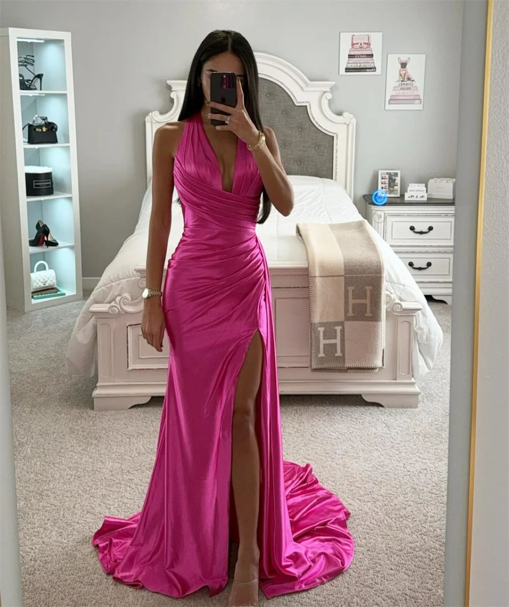 

Sexy Deep V Neck Halter Satin Bridesmaid Dresses with SlitPleats Prom Dress Robe De Soiree Evening Party Gowns 2024 فساتين سهرة