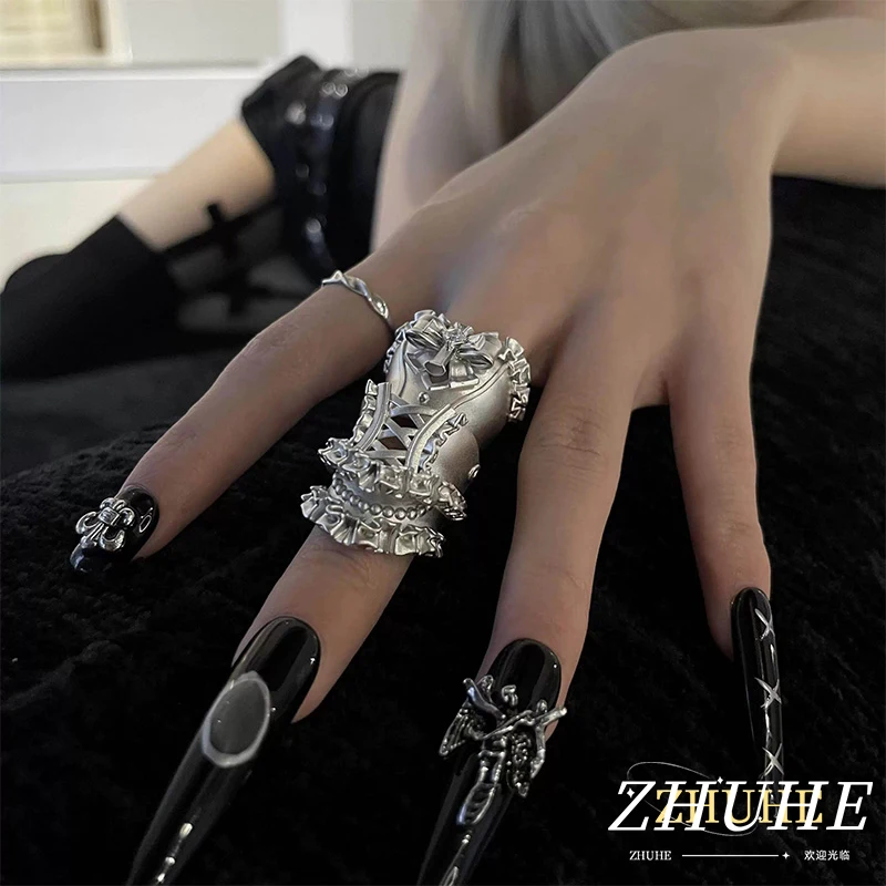 Gothic Ruffle Corset Knuckle Ring Copper Alloy Material Jewelry Accessories For Men Women Vintage Lolita Hollow Out Band Punk Pa