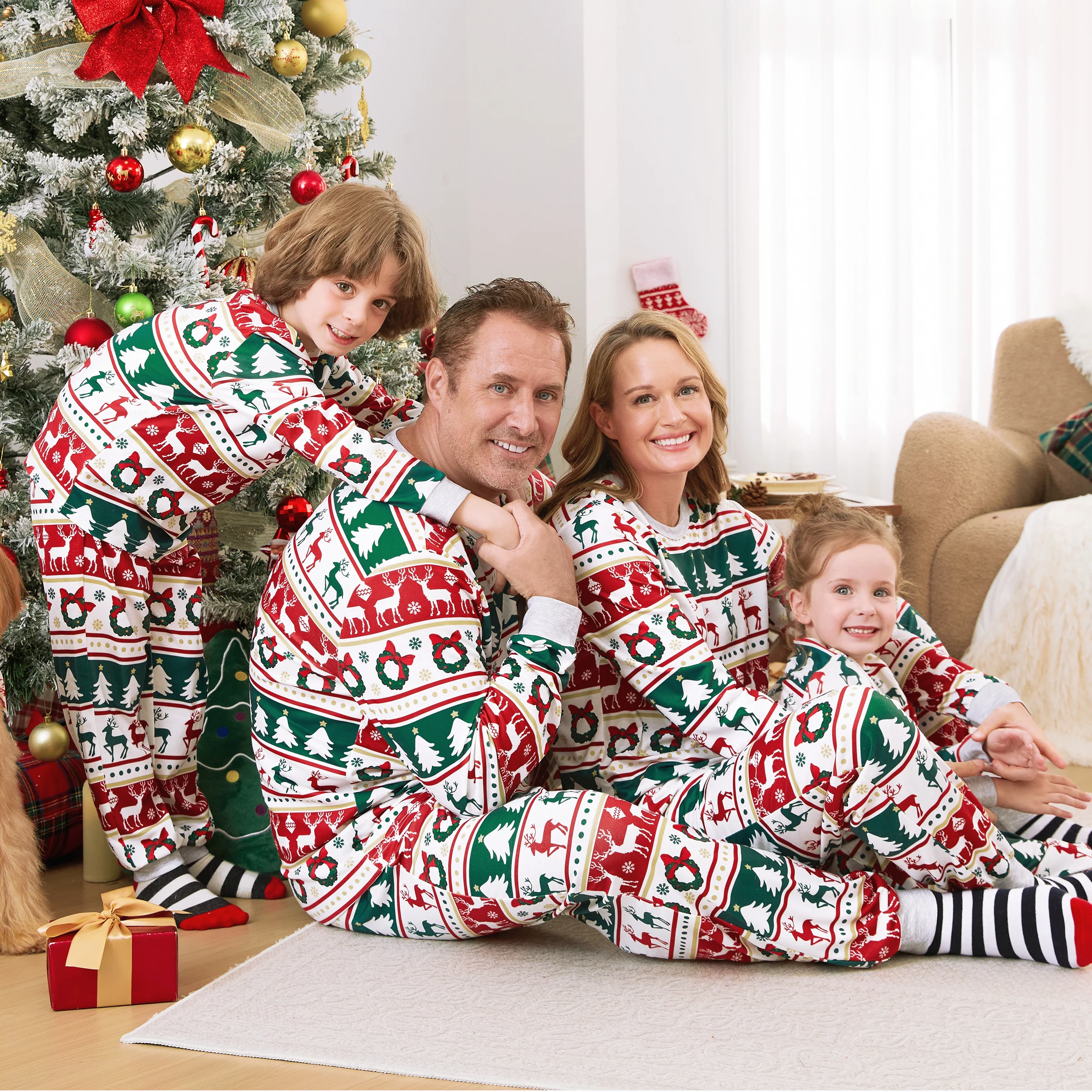 

PatPat Christmas Pajamas Family Matching Allover Reindeer/Xmas Tree Pattern PJs Sets