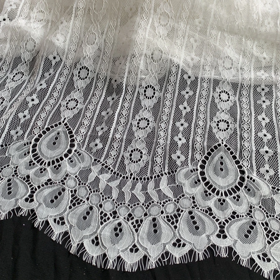 

Ширина (высота) 150 см, высококачественная кружевная ткань для ресниц длиной 3 метра на штуку, хорошая