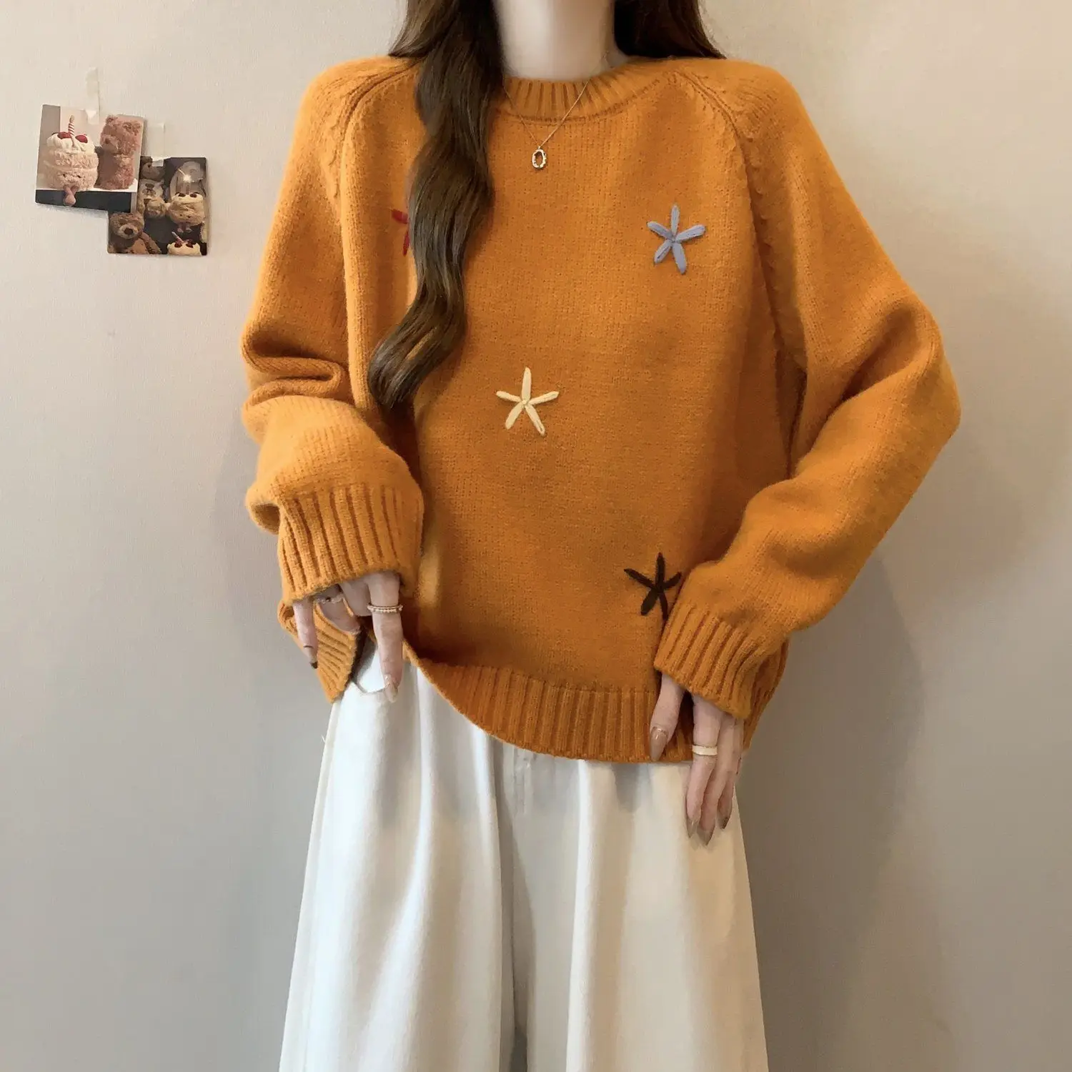 

Свободный трехмерный вязаный топ с цветочным принтом для женщин осенью и зимой, ленивый и модный свитер с круглым вырезом