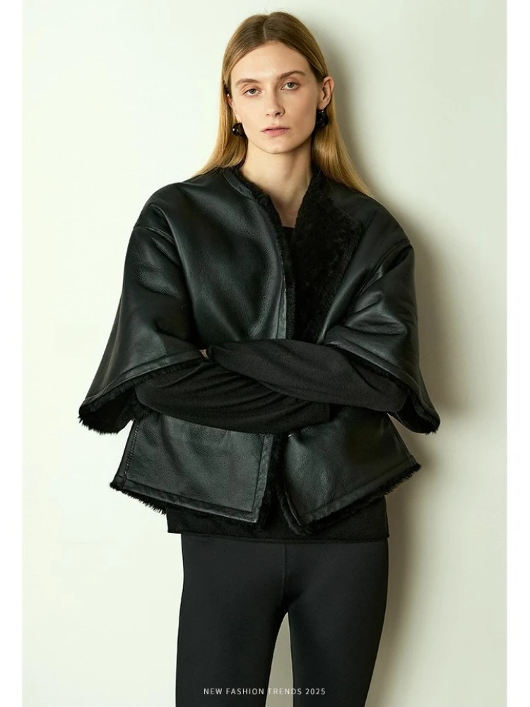 

High-end Luxury Merino Sheep Fur Winter Jackets for Women Simple O-neck Half Sleeve Design Black Genuine Leather Real Fur Coat