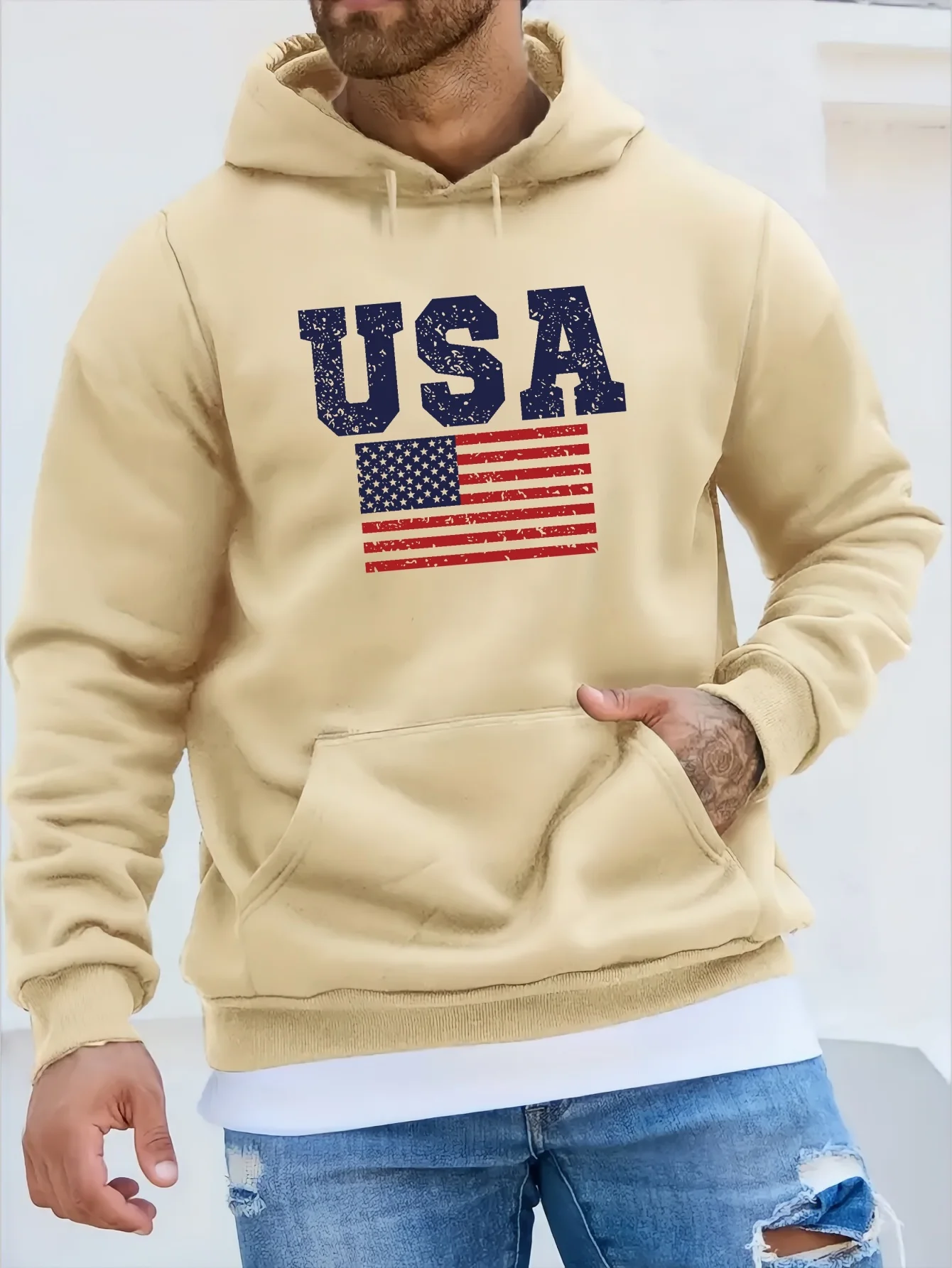 Men\'s American Flag Hoodie Sweatshirt with Long Sleeves, Kangaroo Pocket, and Casual Styling for Autumn and Winter Activities