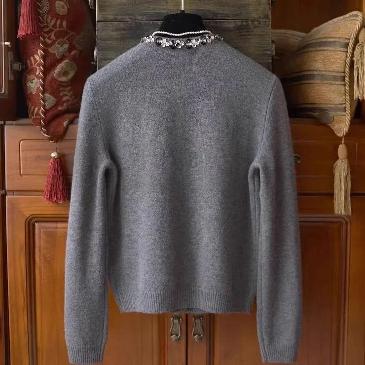 Ele Knitted Round N… - image