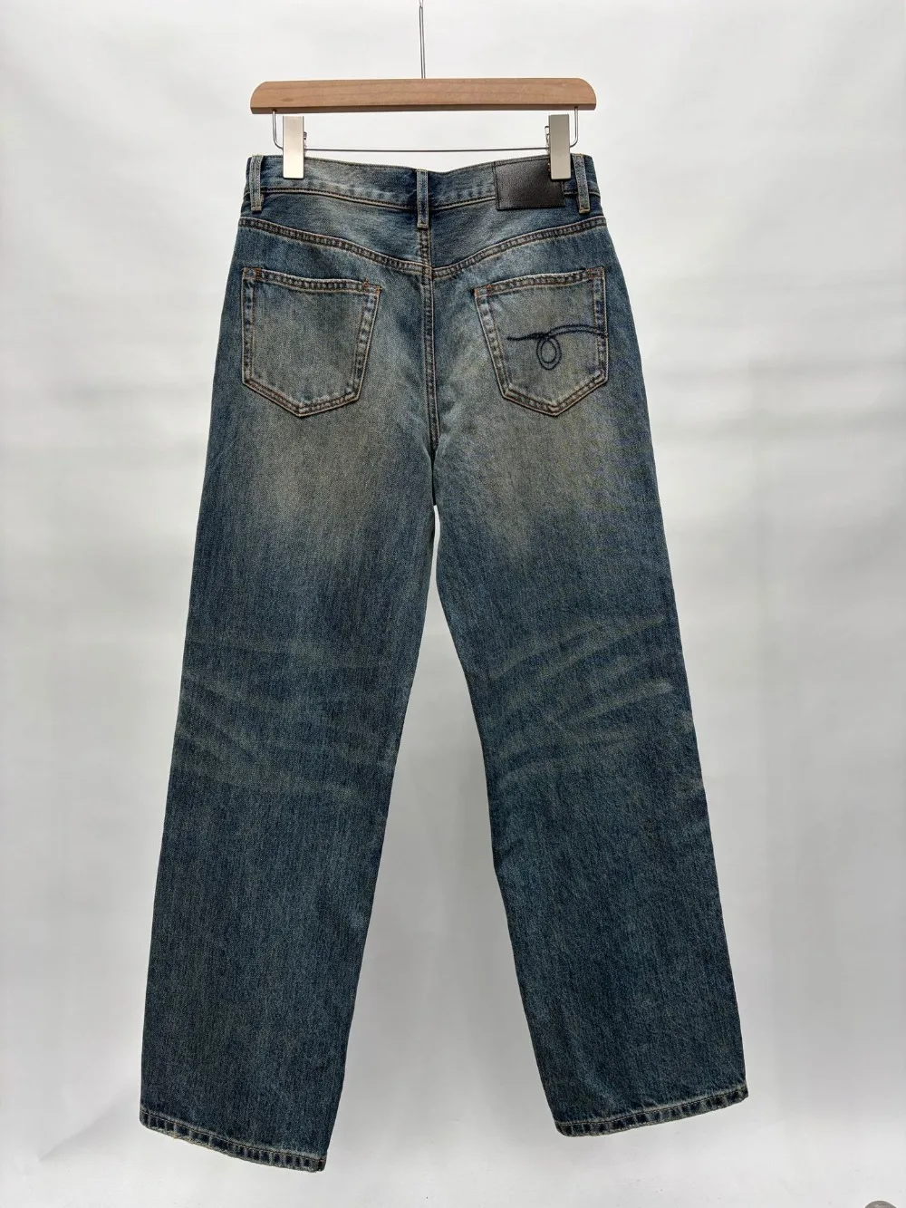Natural Waist Cotton Non-Stretch Washed Mud-Dyed Vintage Indigo Cropped Straight Leg Jeans for Women