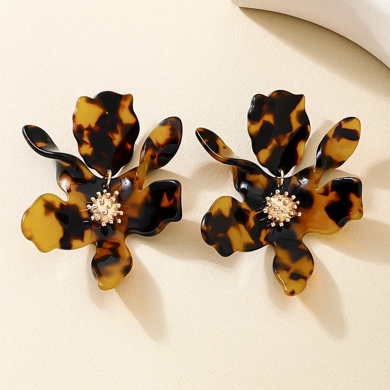 Bohemian Elegant  Acrylic Flower Studs Earrings for Women Big Statement Leopard Print Resin Studs Earrings Fashion Jewelry Gift