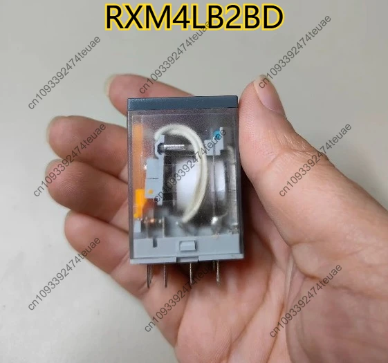 new RXM4LB2BD intermediate relay 24V DC 14-pin small relay