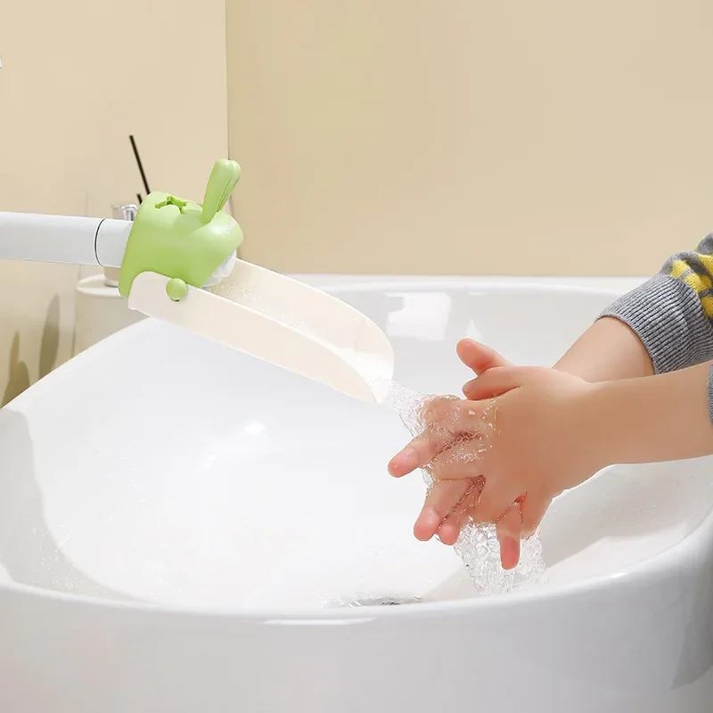 New Lovely Cartoon Silicone Faucet Extender Anti Splash Accessory for Kitchen Sink Household Bathroom Water Outlet Extension