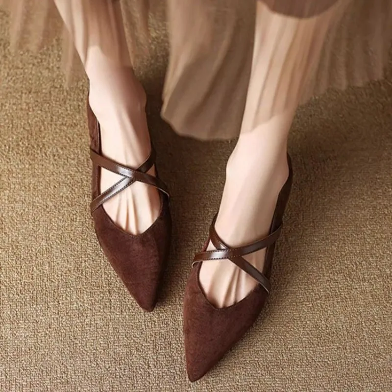 

Fashion Suede Soft Sole Anti-slip Wear-resistant Low Top Shoes Pointed Toe Shallow Mouth Crystal Block Heel Single Shoes