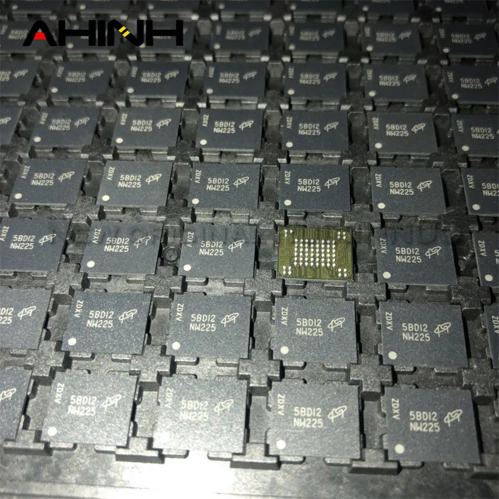 (5-10piece)100% New MT29F8G08ADADAH4-IT:D MT29F8G08ADADAH4 For Code NW225 BGA Chipset