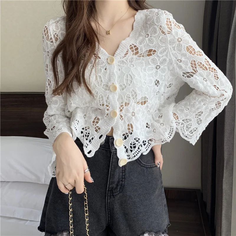 Hollow Crocheted Cardigan Coat Women\'s Sweater Thin Spring 2024 New Wholesale