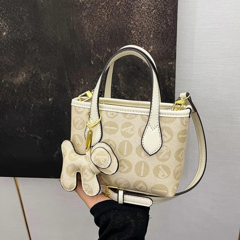 

Luxury Women's Crossbody-Bag Made Of Village-Printed Leather Featuring Elegant Trendy Spacious Soft Daily Modern Look​