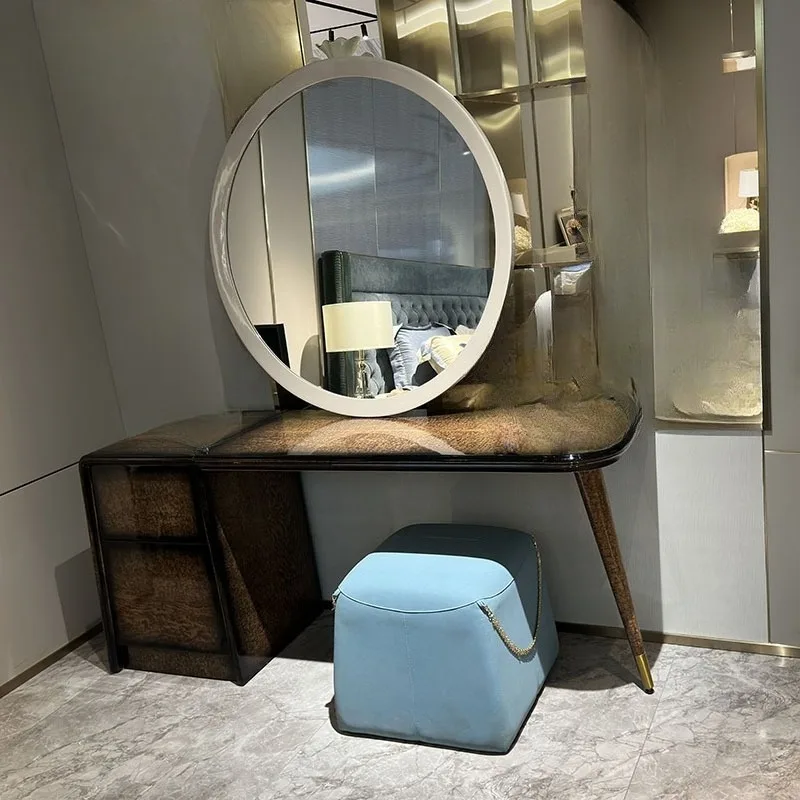 Dresser bedroom large apartment simple post-modern makeup table ins style Internet celebrity Italian makeup table light luxury