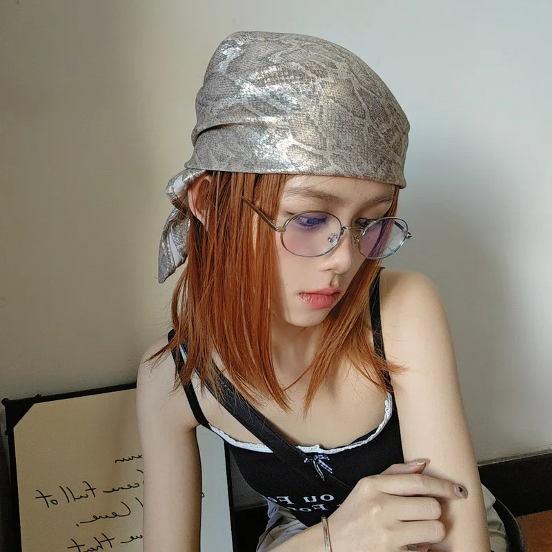 1 Pcs Women's Headscarf Snake Pattern Y2K Personalized Fashionable Retro Cool Square Scarf Hat Trendy Hair Accessories For Girl