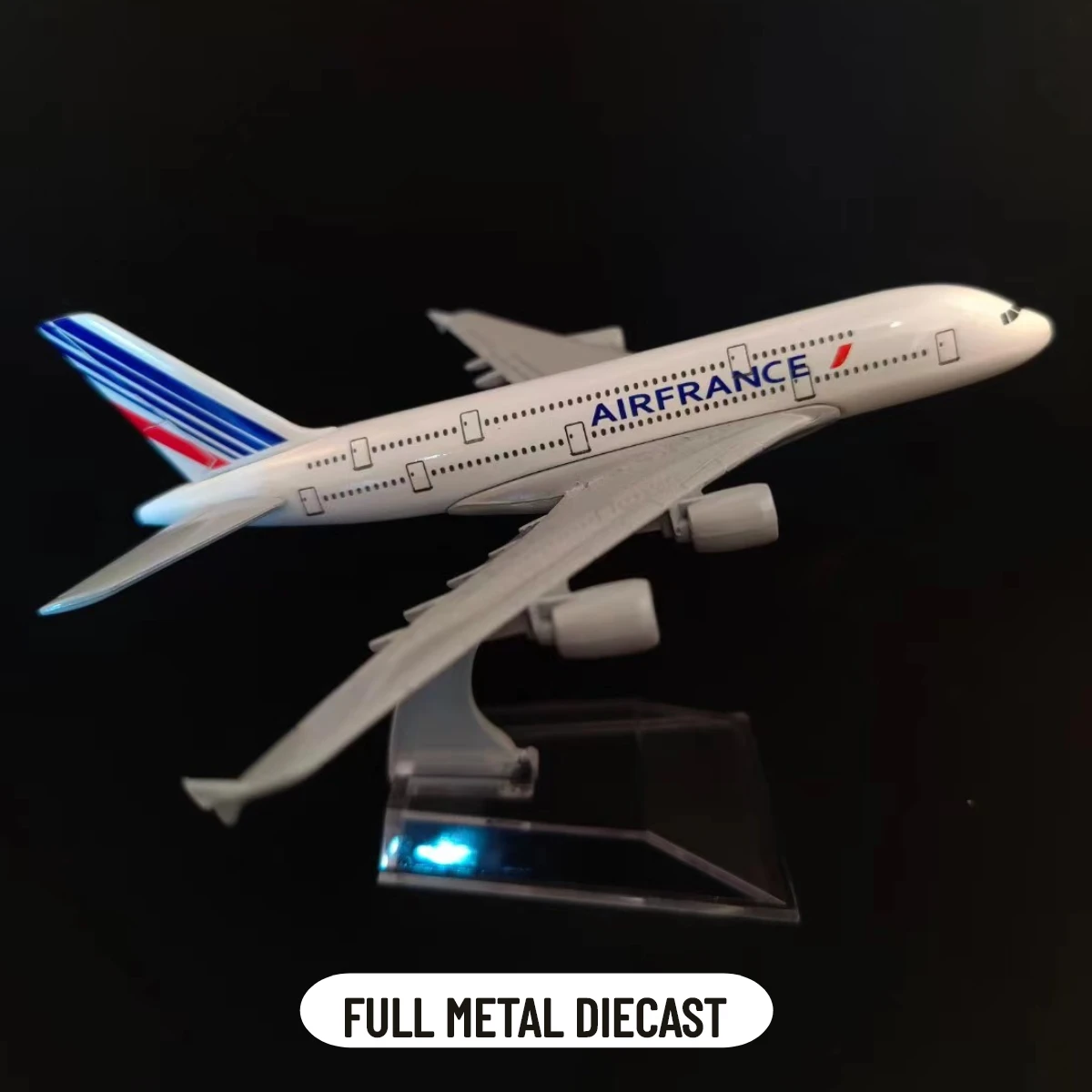 

Scale 1:400 Metal Airplane Model Air France A380 Flight Airlines Aircraft Replica Aviation Diecast Miniature Gift for Boys Kid