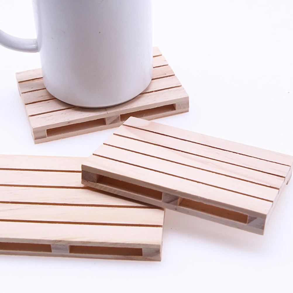 

2 Pcs Coasters Compact Home Daily Coaster Daily Use Wooden Cup Pad Use Heat Insulation Protective Mat for Coffee Table Living