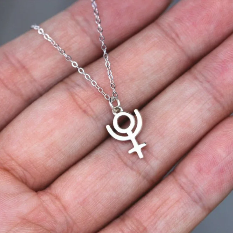 Stainless Steel Necklaces Planet Necklace Solar System Pluto Charm Necklace Women Planet Aesthetic Stainless Steel Jewelry