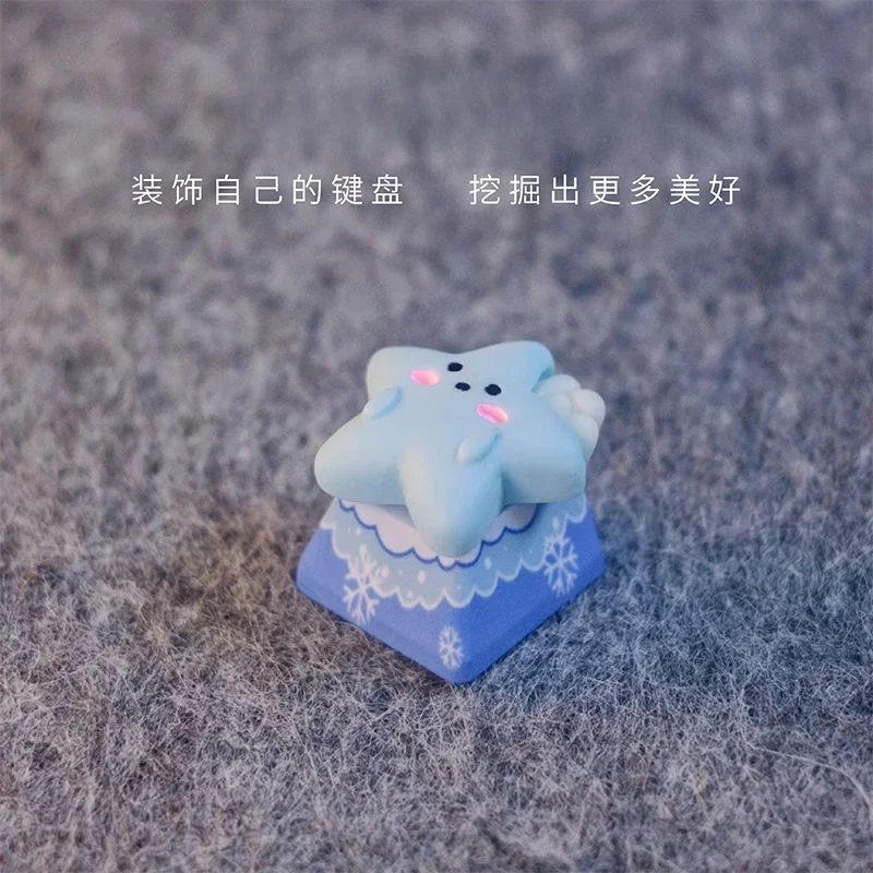 

Personalized blue star keycap couple gift universal height cross axis mechanical keyboard universal