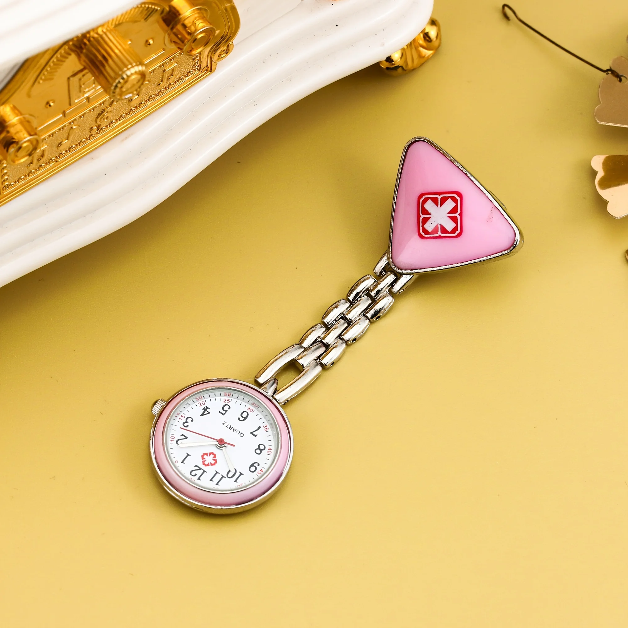 Triangle nurse watch, plastic nurse watch, student exam pocket watch, needle pocket watch, triangular chest watch, medical