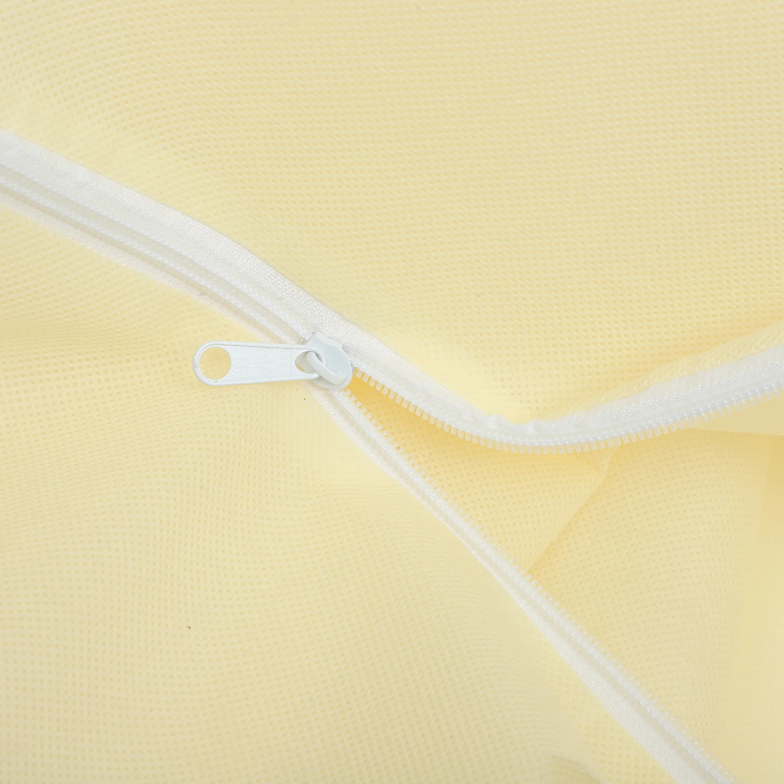 

2pcs Winter Plant Covers Frost Proof For Outdoor Trees Freeze Protection Fruit Tree Cover With Drawstring Durable Plant Covers