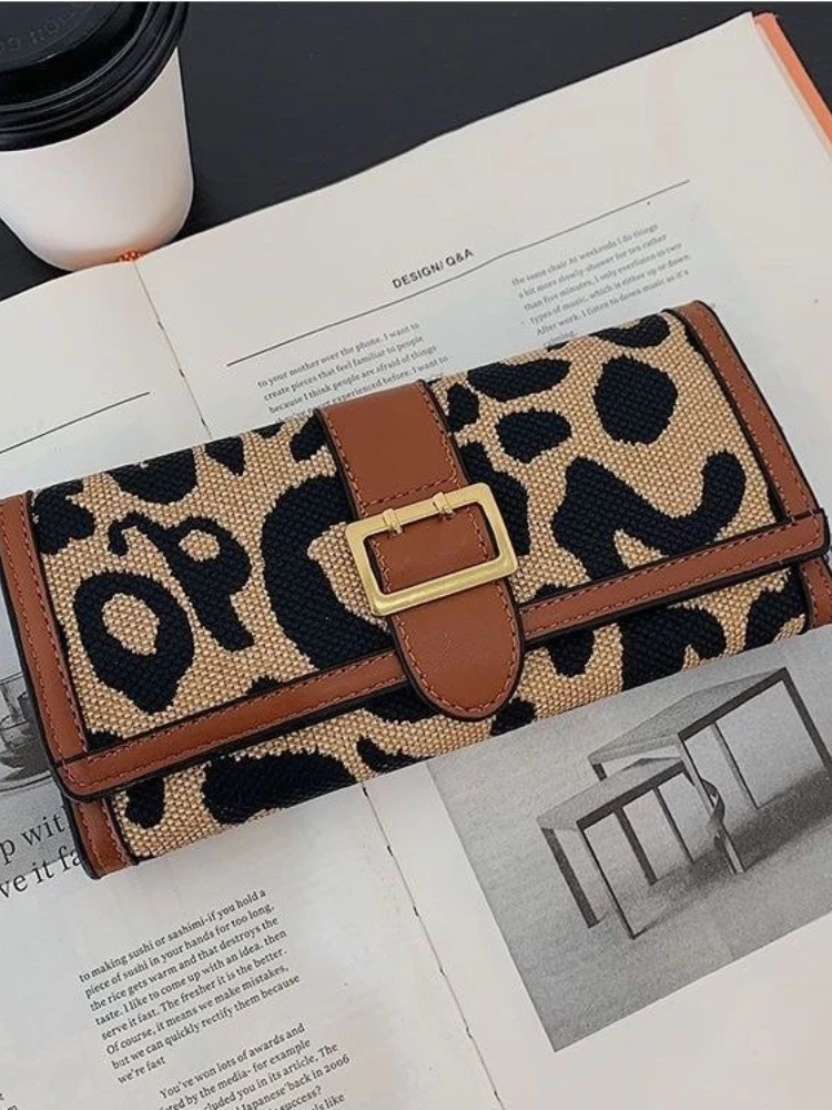 Leopard Print Canvas Retro Wallet Short, Versatile Change Clip with Multiple Card Slots and Buckle Long Handheld Bag