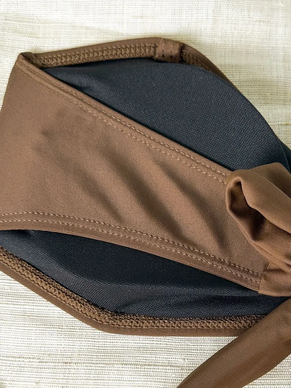 ชุดบิกินี่แบบ Bandeau ปี 2026 สำหรับผู้หญิง ชุดว่ายน้ำเสริมฟองน้ำ ชุดว่ายน้ำเซ็กซี่ ชุดว่ายน้ำแบบเรียบ ชุดว่ายน้ำชายหาด