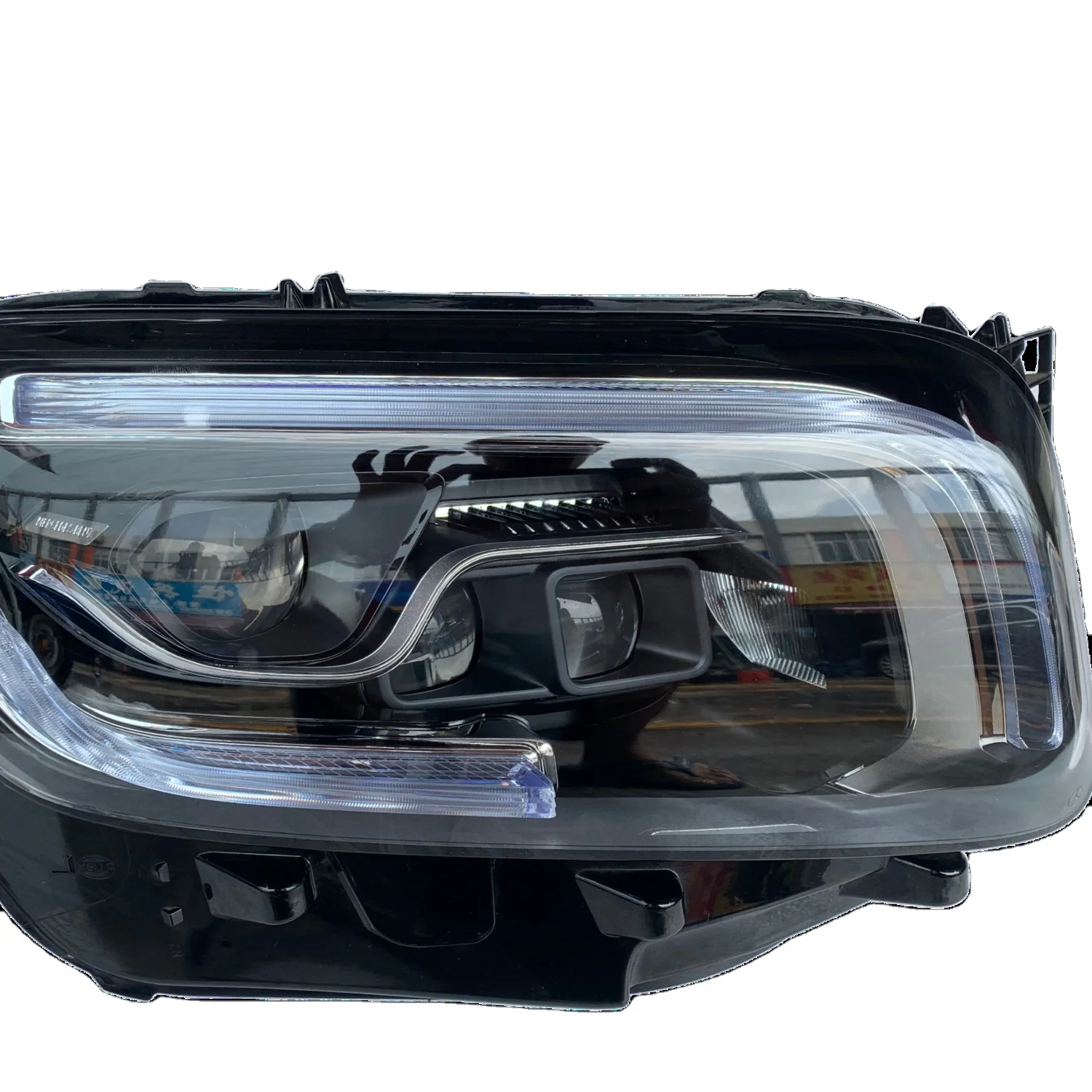 

Прямые продажи от производителя оригинальных высококачественных фар, подходящих для B-Class W247 GLB, светодиодных фар с двумя линзами