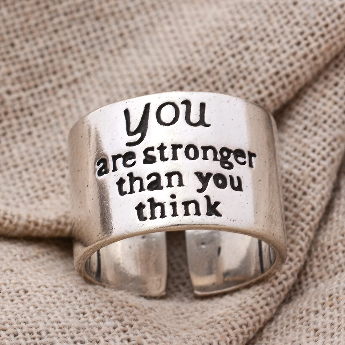 Anillo de plata tailandesa con frases cortas inspiradoras para mujer, joyería con tallado de letras, regalos de cumpleaños, novedad