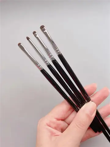 1pc 세부 정보 작은 아이 섀도우 메이크업 브러쉬 포니 헤어 정밀 아이 섀도우 메이크업 브러쉬 테이퍼 얼룩 화장품 도구