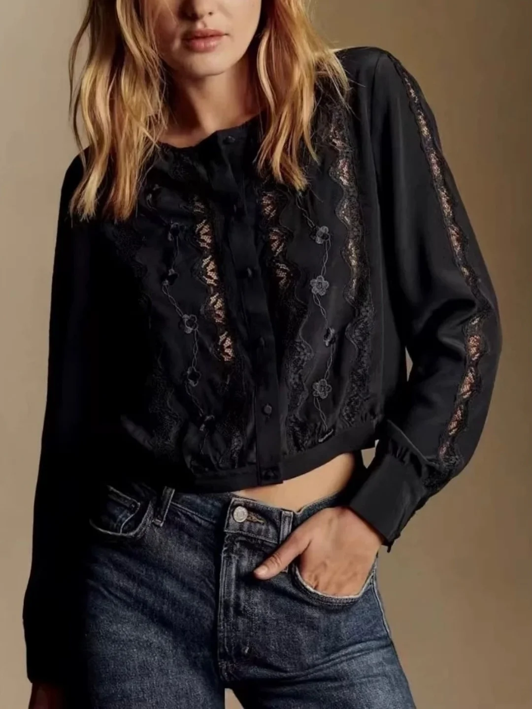 

Весна Лето Новый Sle Вышитый Кружевной Полый Цветочный irt Женский Шелковый Пузырь Све круглый Топ Повседневный Свободный крой ort L...