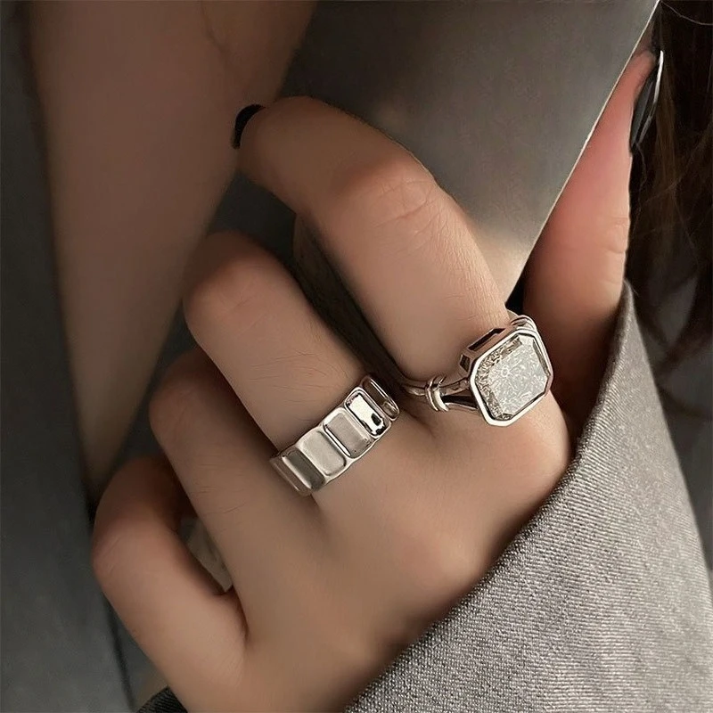 Fashion Retro Sterling Silver Concave Surface Irregular Square Brown Crystal Adjustable Ring for Woman Man Geometry Jewelry Gift
