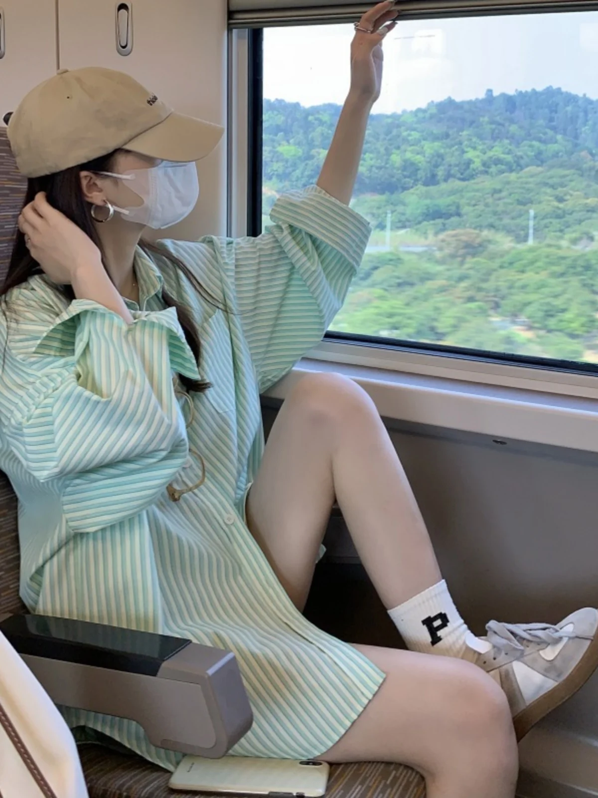 Women's  Collar Striped irt Spring New Loose Long Thin BF Sle Sunscreen Open Cardigan Top Cotton 00% Long Sve