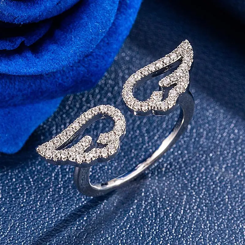 Engelsflügel-Mikro-Intarsien-Ring mit Hohlmuster, Verstellbarer Öffnungsring für Damen, Fingerschmuck, Geschenke – Detail 4